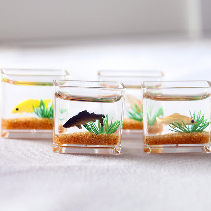 Home Ornament Doll House Decor - Fish Aquarium Home ulasan dan harga